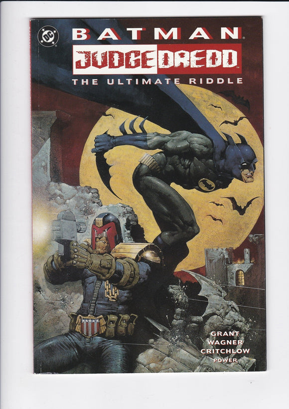 Batman / Judge Dredd: The Ultimate Riddle (One Shot)