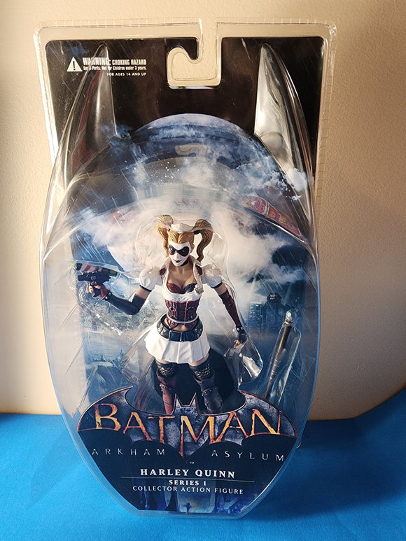 DC Direct  Batman: Arkham Asylum  7 Inch  Series 1  Harley Quinn