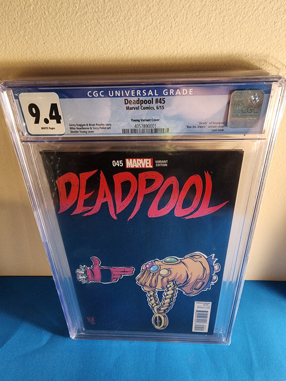 Deadpool Vol. 5  # 45  Skottie Young Variant  CGC 9.4