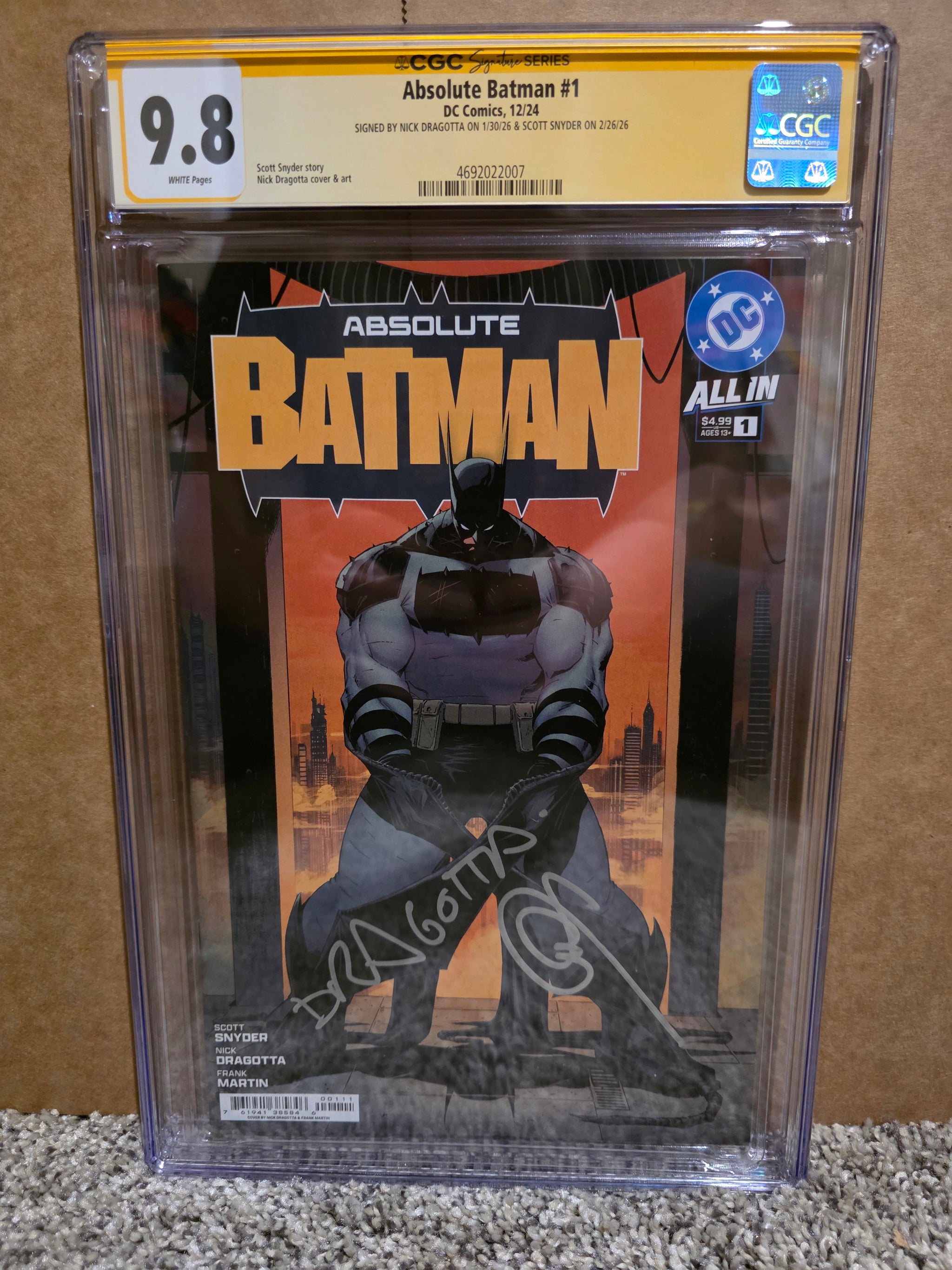 【世界数量限定】シリアル入り｜BATMAN 海外製 特大ポスター Absolute Batman # 1 1st Print Signed by Dragotta/Snyder CGC 9.8