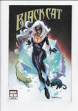 Black Cat Vol. 2  Annual  # 1  Segovia Exclusive Variant