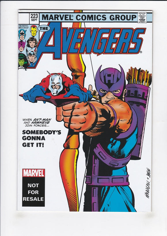 Avengers Vol. 1  # 223  Marvel Legends Variant