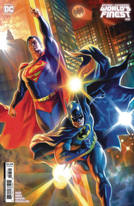BATMAN SUPERMAN WORLDS FINEST #28 CVR C MASSAFERA