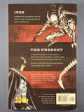 Batman versus Aliens Vol. 2 1st Print